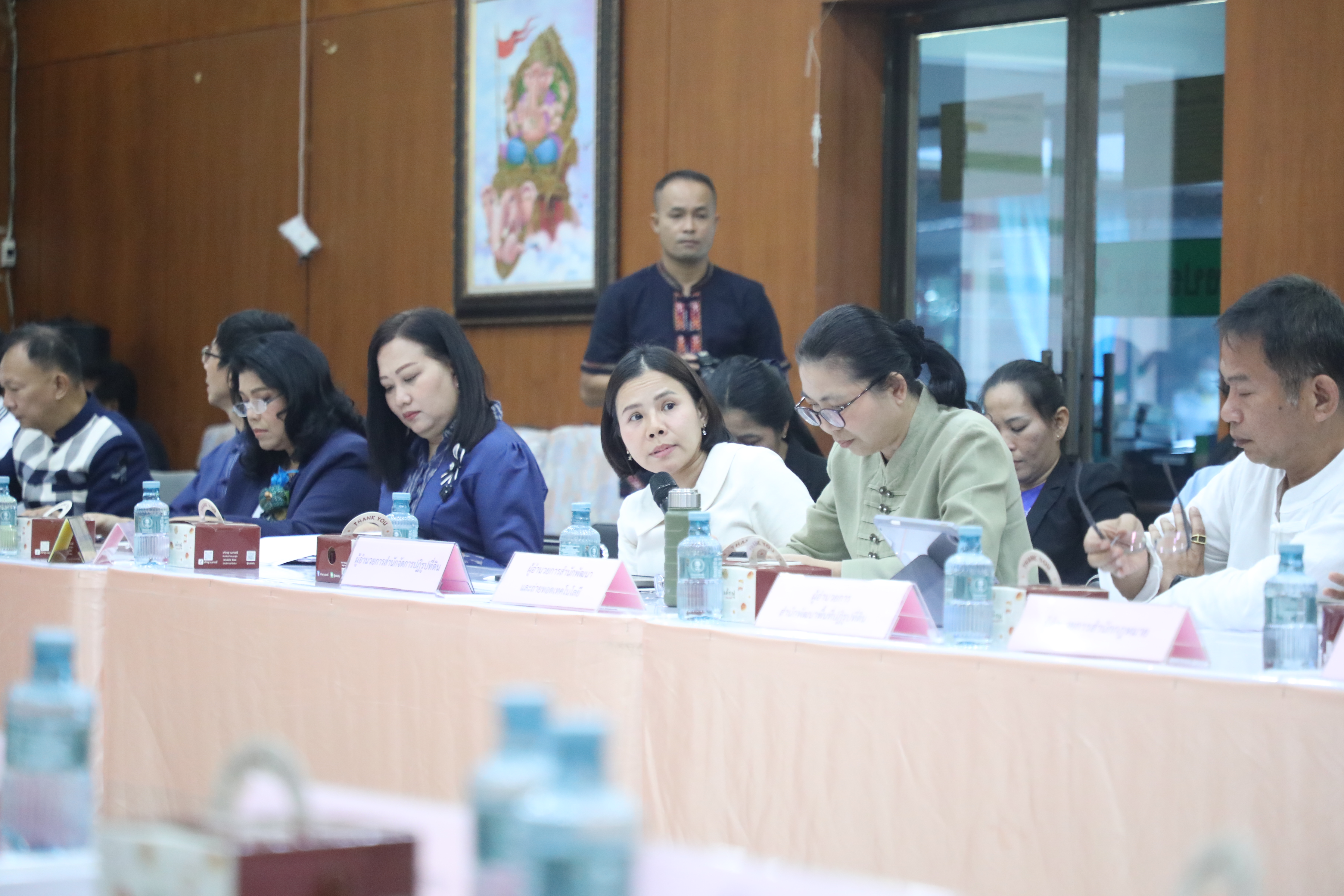 title - ส.ป.ก. ประชุมคณะทำงานติดตามเร่งรัดการใช้จ่ายเงินงบประมาณประจำปีงบประมาณ พ.ศ. 2569 สำนักงานการปฏิรูปที่ดินเพื่อเกษตรกรรม ครั้งที่ 5/2569 